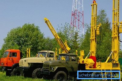 Артезианская скважина в процессе бурения