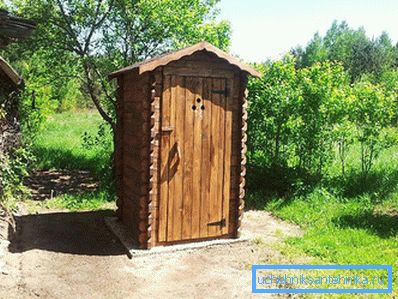 Туалет из досок