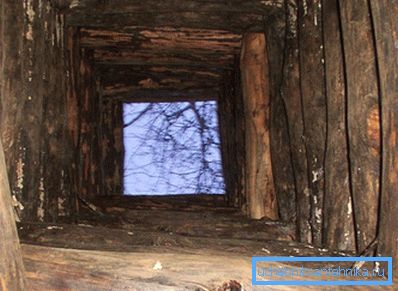 Для укрепления ствола традиционно использовали древесину.