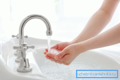 Двухвентильные приборы не выходят из моды несмотря на внушительный возраст модели. Двухвентильные приборы не выходят из моды несмотря на внушительный возраст модели.
