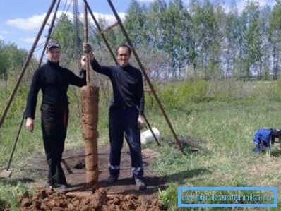 Извлечение грунта на поверхность Извлечение грунта на поверхность
