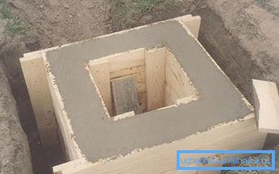 Квадратные бетонные колодцы подходят для монолитной заливки лучше всего Квадратные бетонные колодцы подходят для монолитной заливки лучше всего