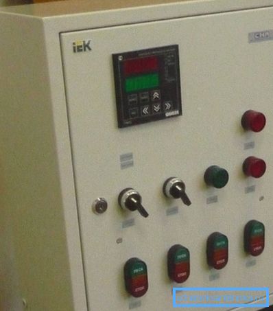 Металлический ящик управления вентиляцией Металлический ящик управления вентиляцией