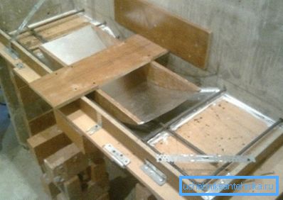 Опоры из кирпича под опалубкой Опоры из кирпича под опалубкой