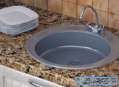 Размеры круглых моек для кухни очень разнообразны и отличаются не только диаметром, но и глубиной Размеры круглых моек для кухни очень разнообразны и отличаются не только диаметром, но и глубиной