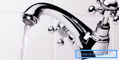 В вентильных вариантах очень часто свистит кран горячей воды, это также свидетельствует об износе резинового уплотнителя В вентильных вариантах очень часто свистит кран горячей воды, это также свидетельствует об износе резинового уплотнителя
