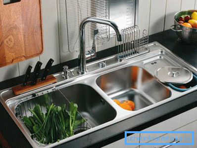 Врезные кухонные мойки из нержавейки – красота и надёжность Врезные кухонные мойки из нержавейки – красота и надёжность